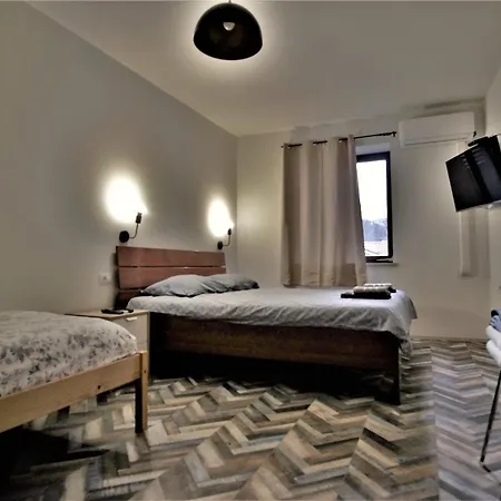 Old Square House- Hisa Na Starem Trgu, Apartma Dream *