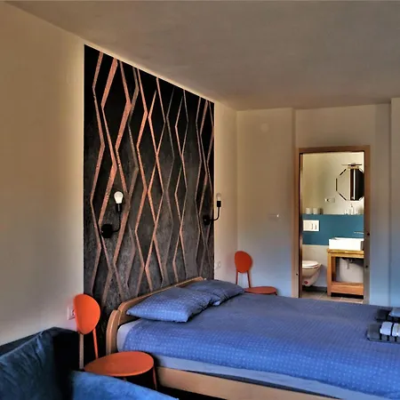 Old Square House- Hisa Na Starem Trgu, Apartma Dream * Tolmin